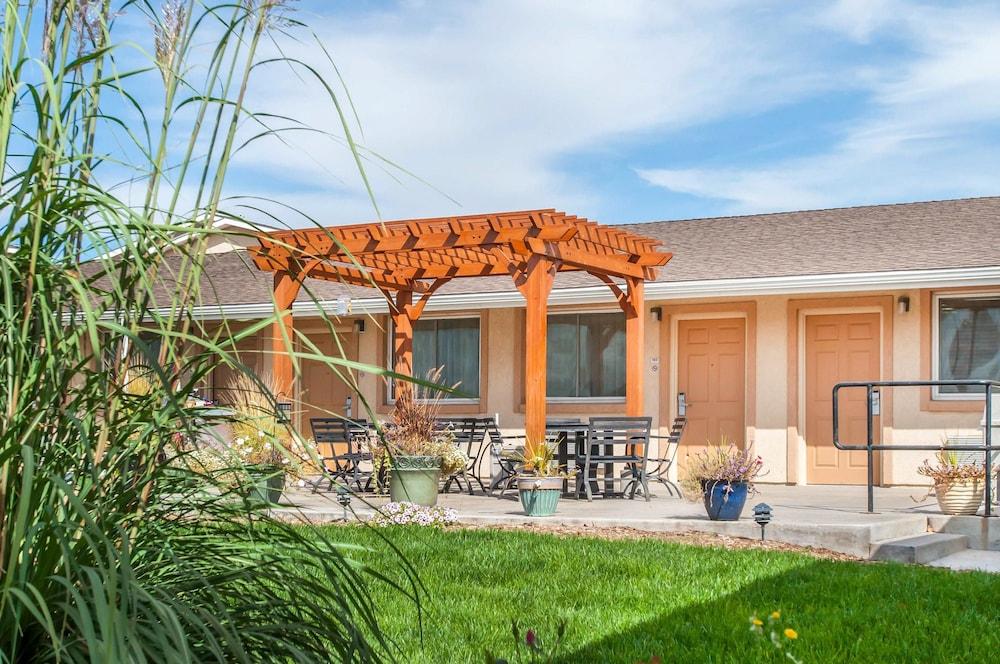 Rodeway Morgan Inn 2*