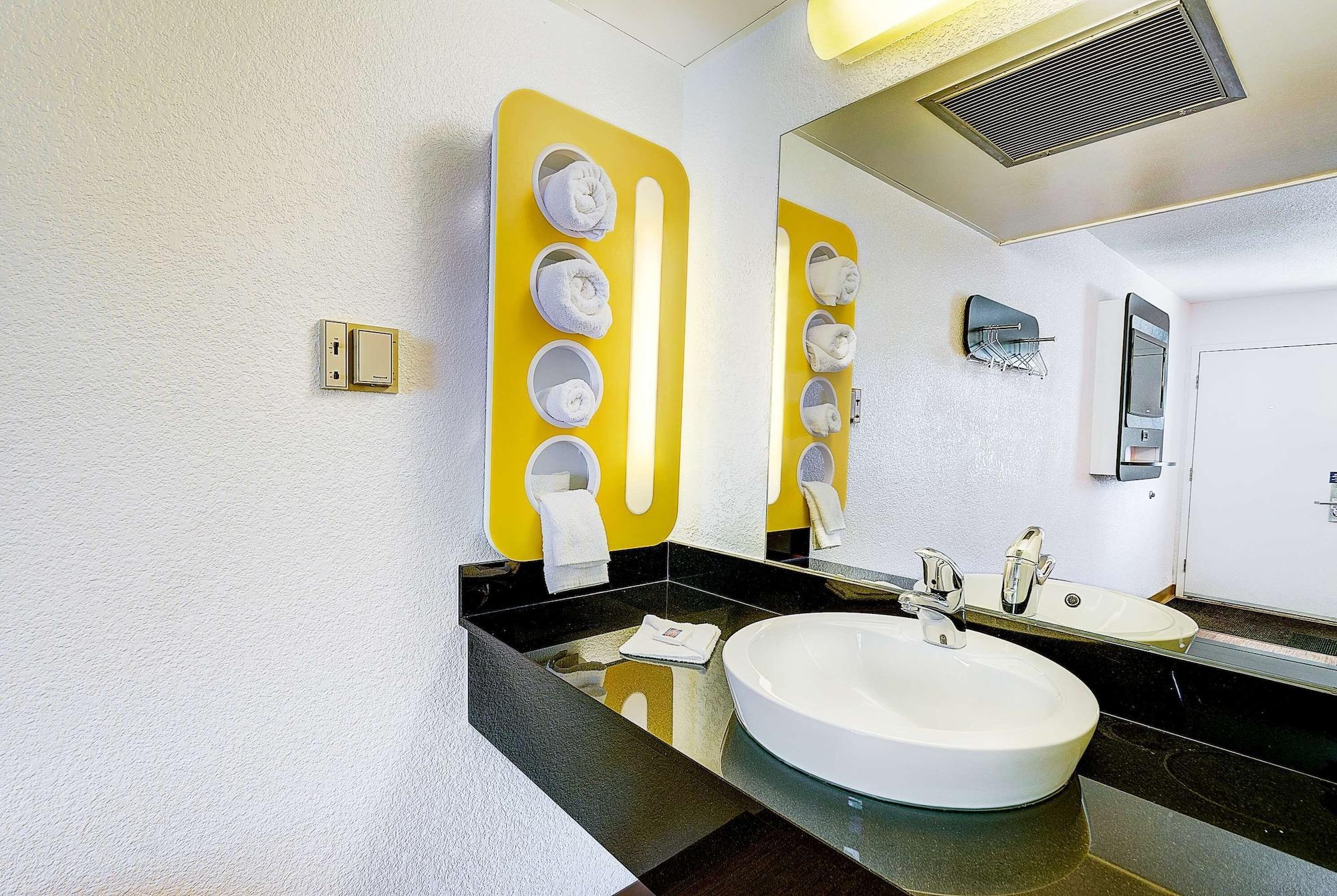 Park By Radisson, Inn 2*