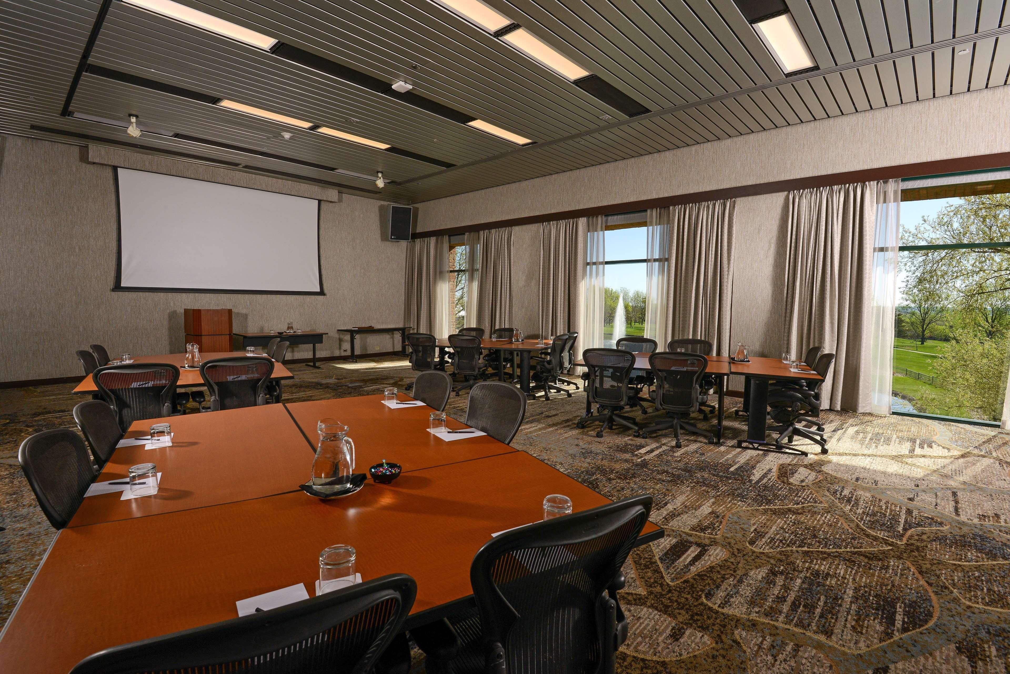 The Inverness Denver, A Hilton Golf &