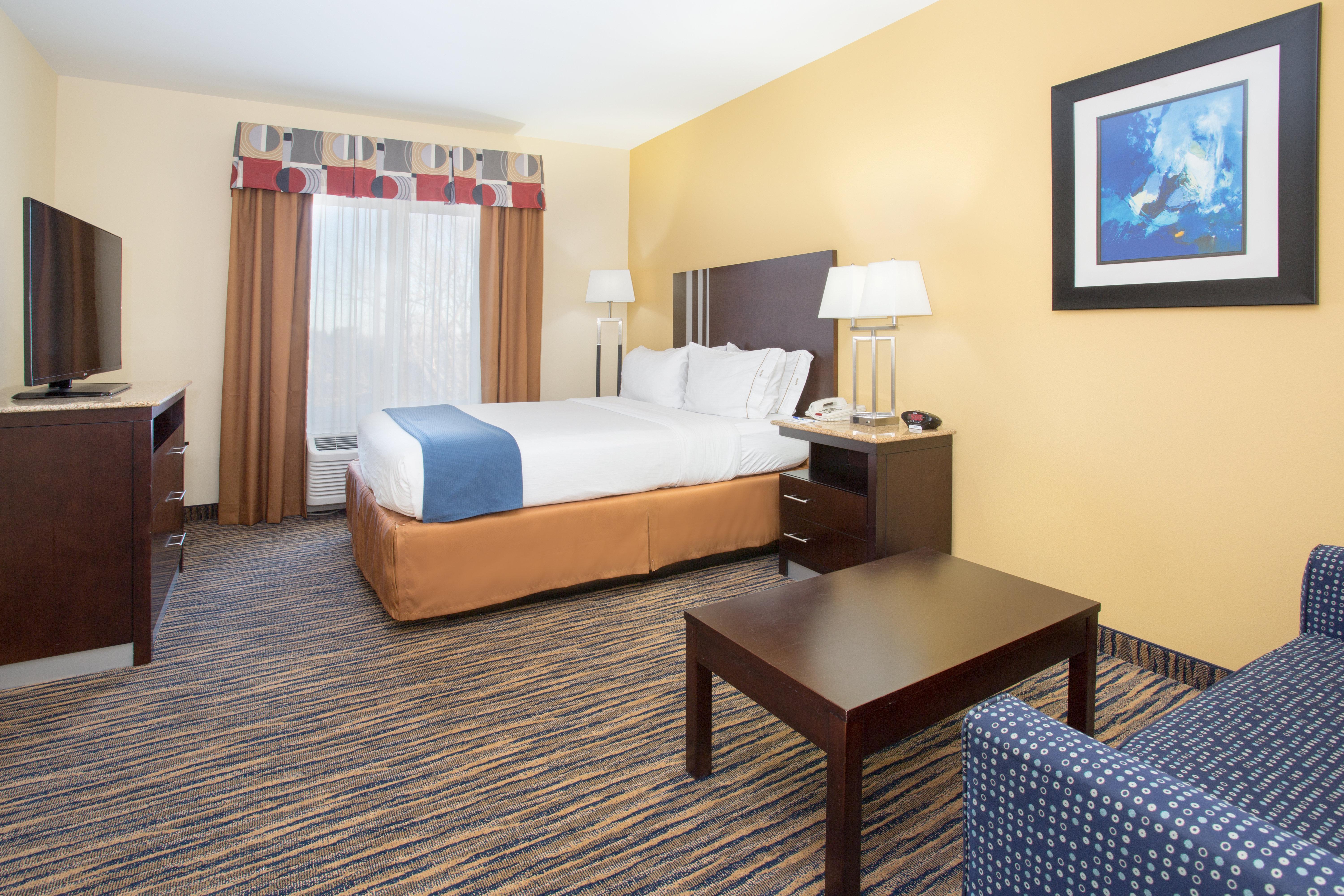 Express & Denver North - By Ihg Hotel 2*