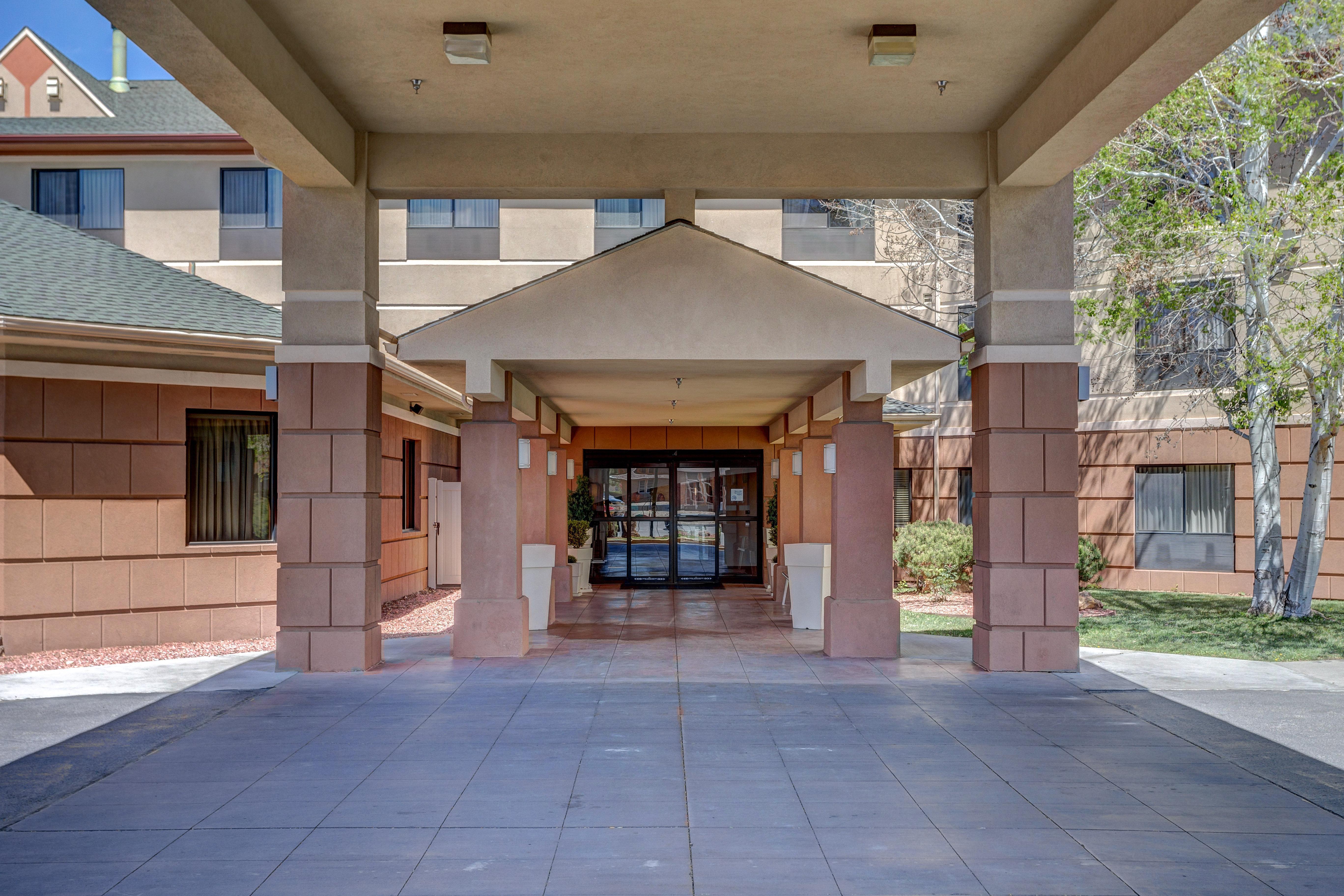Holiday Express & - Black Canyon Area By Ihg Montrose