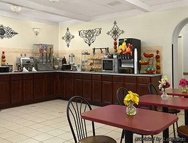 Hotel Ramada By Wyndham 3*