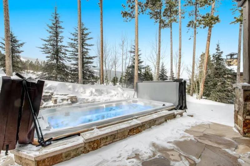 Holiday home Luxurious 6-bedroom Ski-in-ski-out Home, Very Spacious, With Private Hot Tub And Game Room, Breckenridge