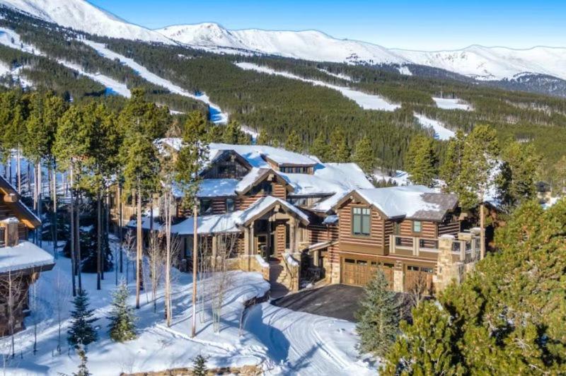 Holiday home Luxurious 6-bedroom Ski-in-ski-out Home, Very Spacious, With Private Hot Tub And Game Room, Breckenridge