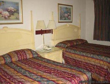 Hotel Rodeway Downtown 2*