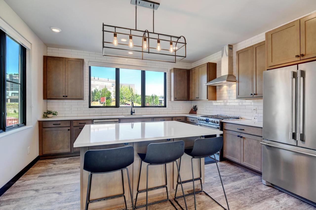 Luxury Loft 21: Rooftop Retreat With Complimentary Activities *