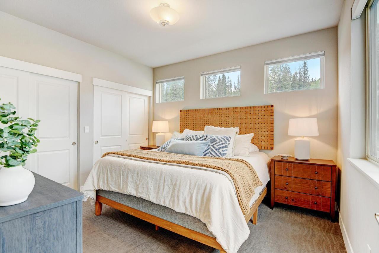 Mountain Vista Luxury Holiday home