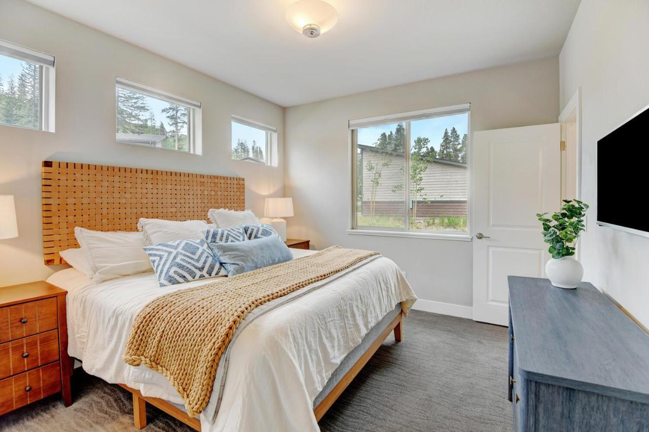 Mountain Vista Luxury Holiday home Fraser
