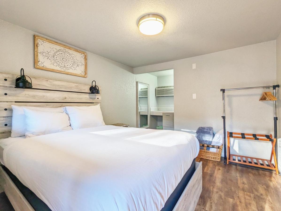 Hotel The Fountain Creek Of 3*