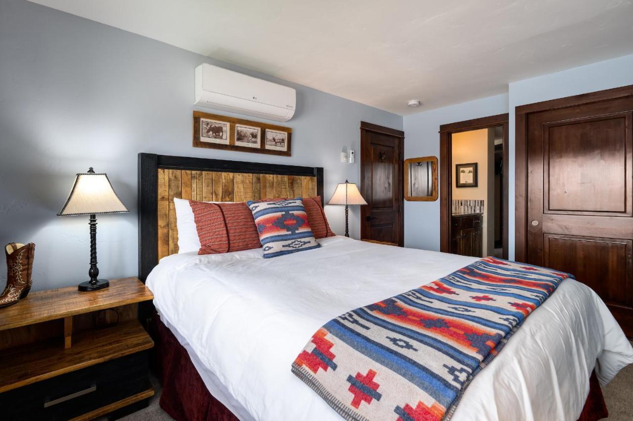 Bear Claw 408 - Ski-in Ski-out Condo! Apartment *