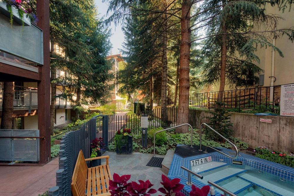 Chateau Eau Claire Unit 17, Serene Overlooking The River With Many Upgrades Aspen