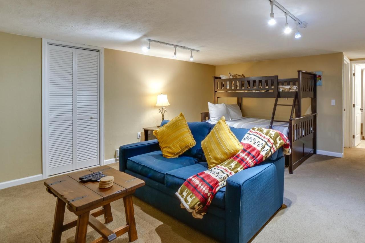 Holiday home Ski-in Retreat With Pool Access 2 Blocks To Main St *