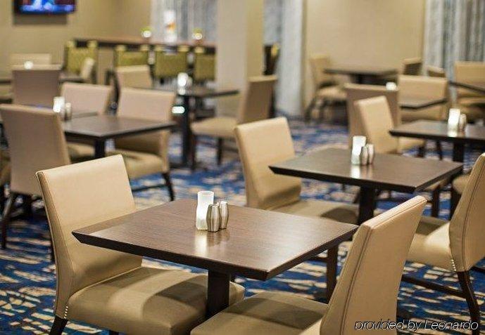Hotel Courtyard Denver South Park Meadows Mall 3*