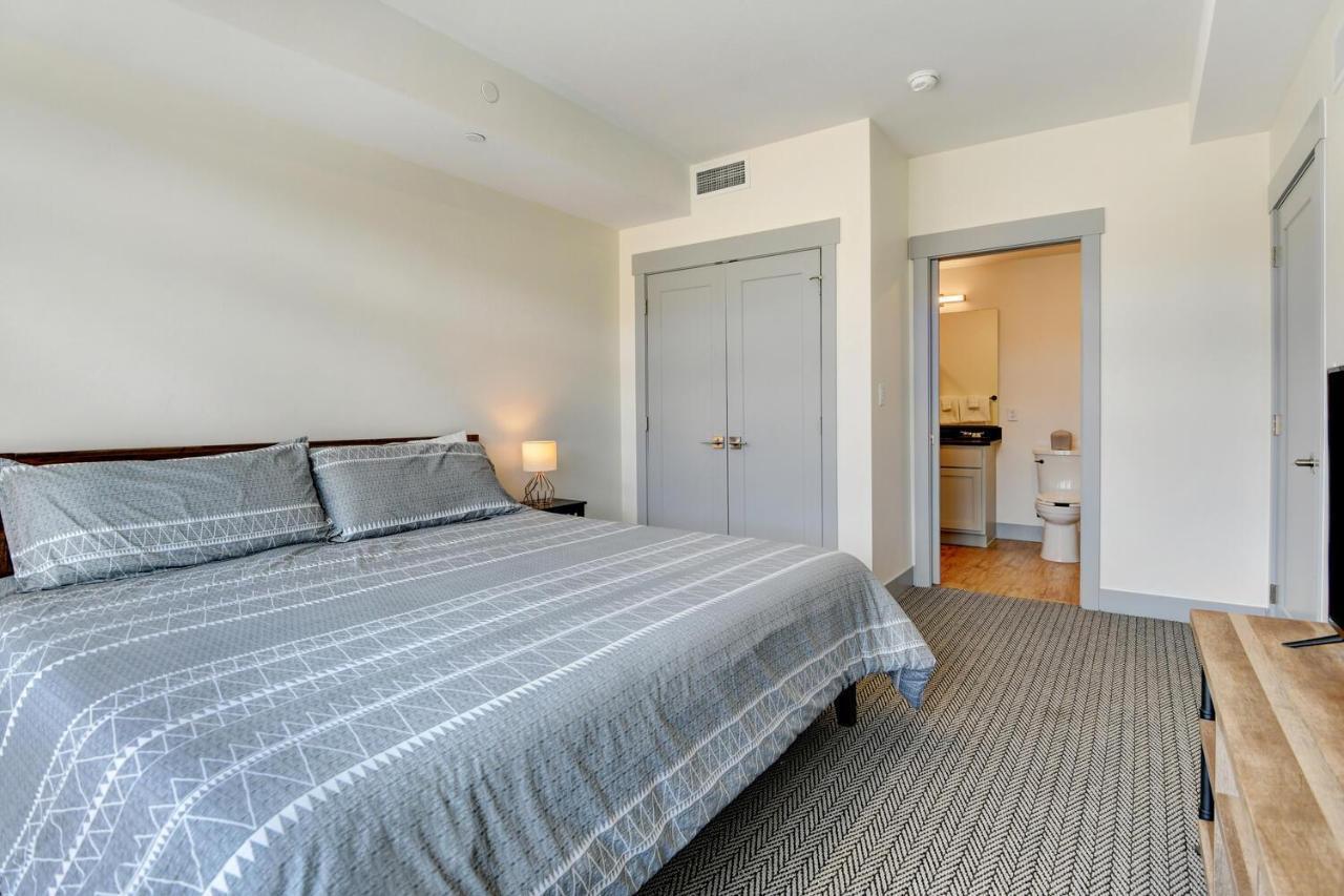 New Luxury 2307/ Hot Tub / Ac / Great Views / Price - $500 Free Activities Daily Holiday home