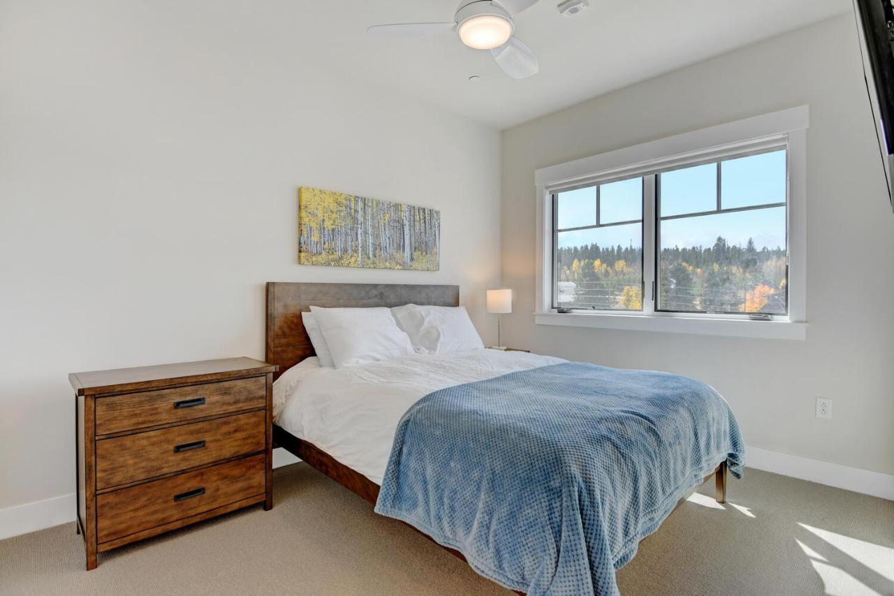 Casa de férias New Luxury Loft 4 / Hot Tub & Great Views / Price - $500 Of Free Activities Daily