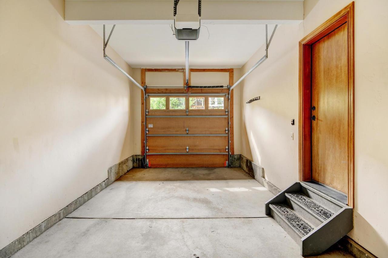 Luxury 582 On River With Hot Tub / Great Views / Price - $500 Free Activities Daily * Winter Park