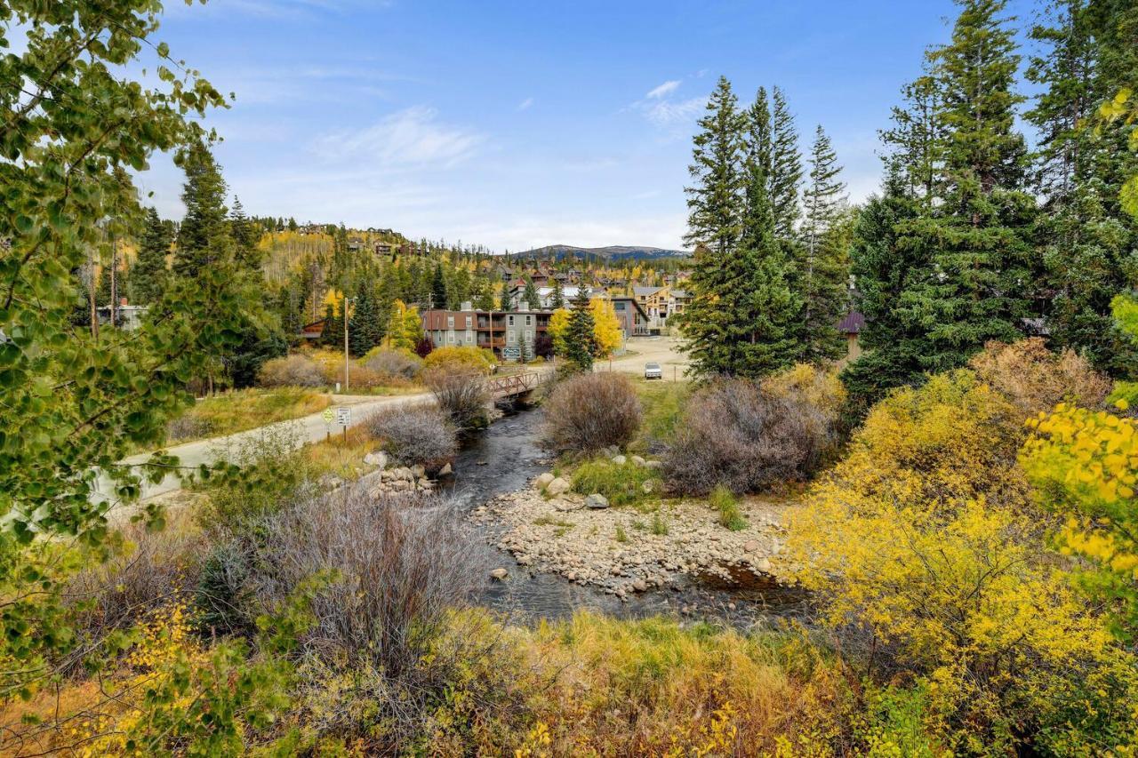 Luxury 582 On River With Hot Tub / Great Views / Price - $500 Free Activities Daily * Winter Park