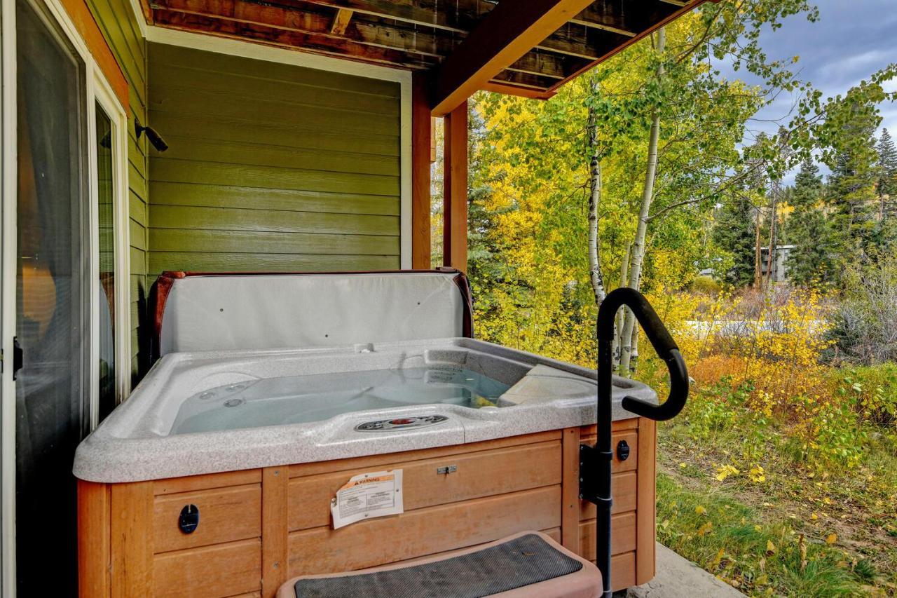 Luxury 582 On River With Hot Tub / Great Views / Price - $500 Free Activities Daily