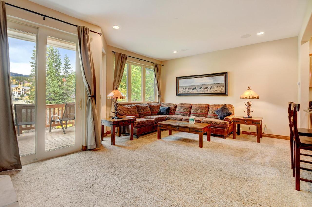 Luxury 582 On River With Hot Tub / Great Views / Price - $500 Free Activities Daily Holiday home