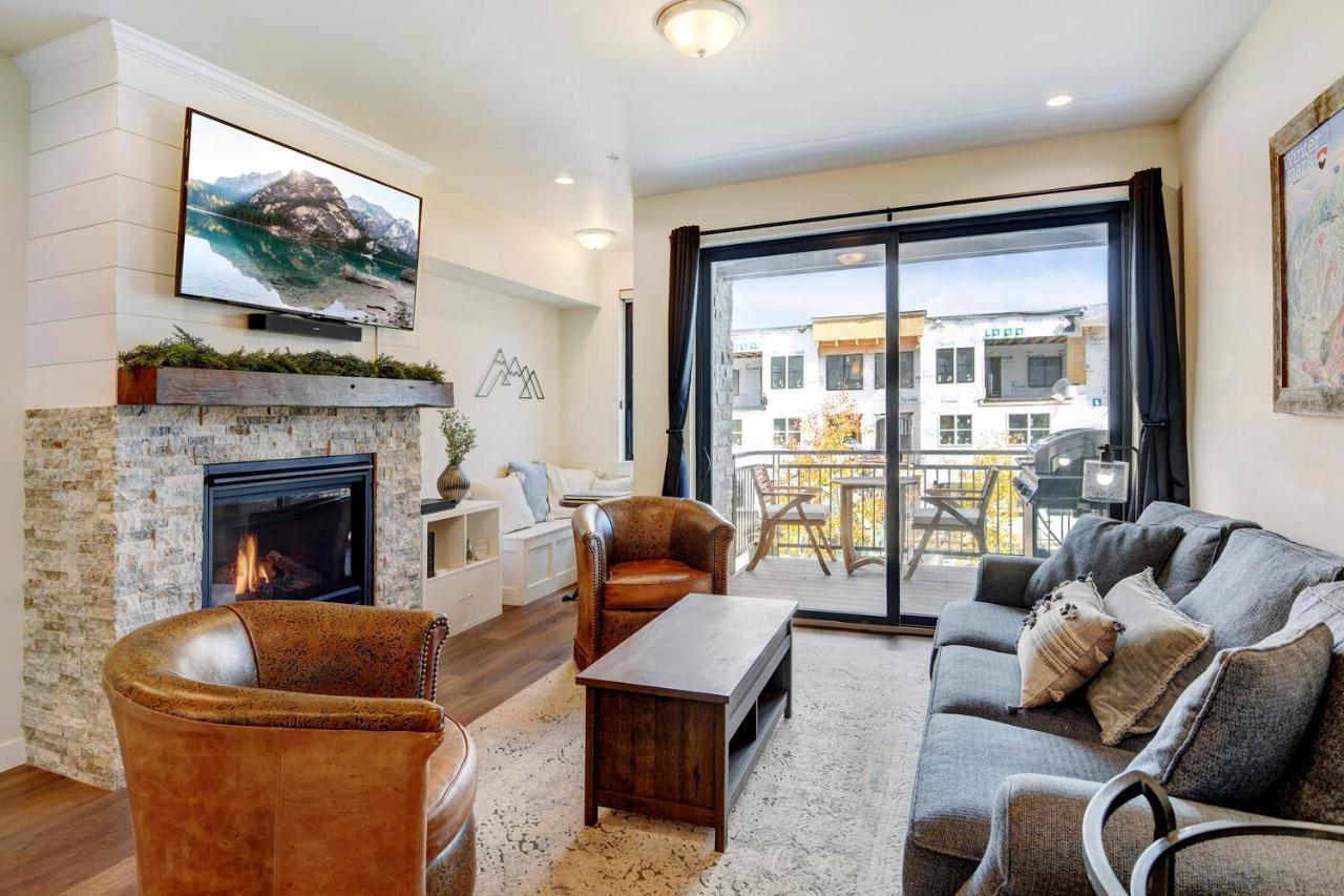 New Luxury 254 / Rooftop Hot Tub / Great Views / Price - $500 Free Activities Daily Holiday home Winter Park