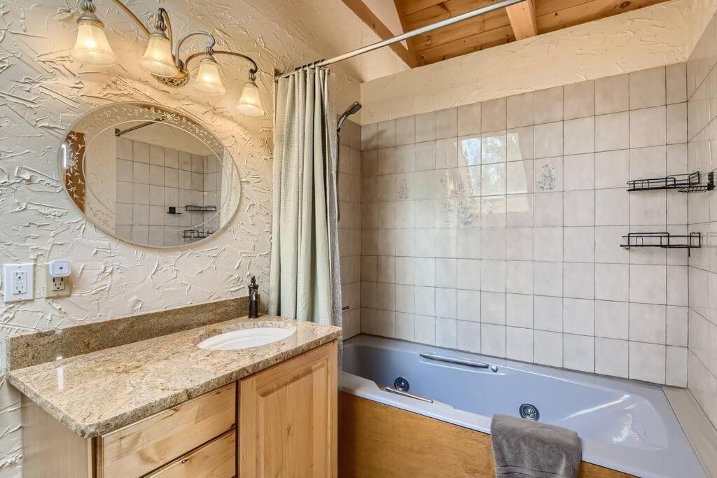 *retreat Gem - Tranquil Acres* Holiday home Woodland Park
