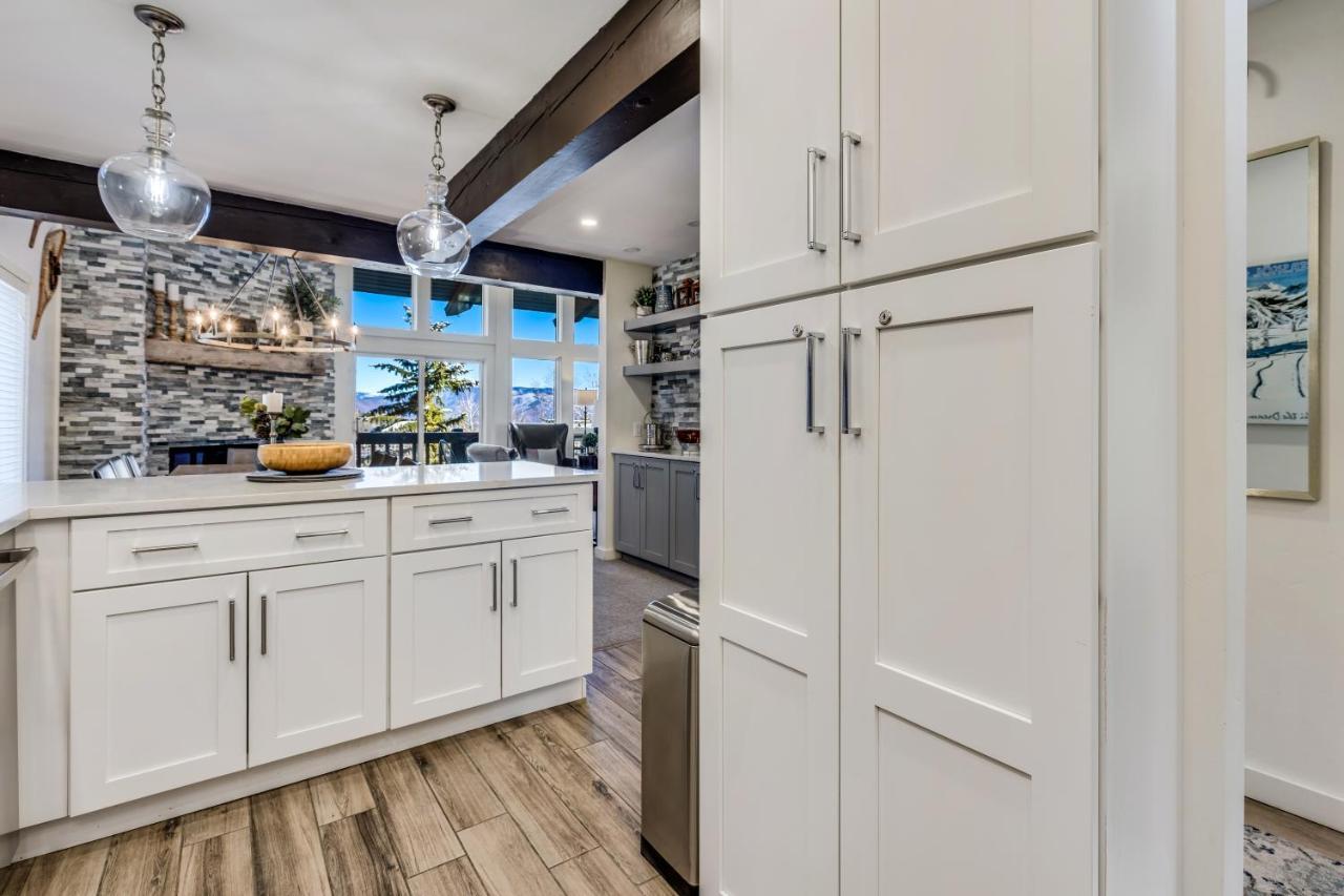 Interlude 3-bedroom Unit 301 Holiday home *