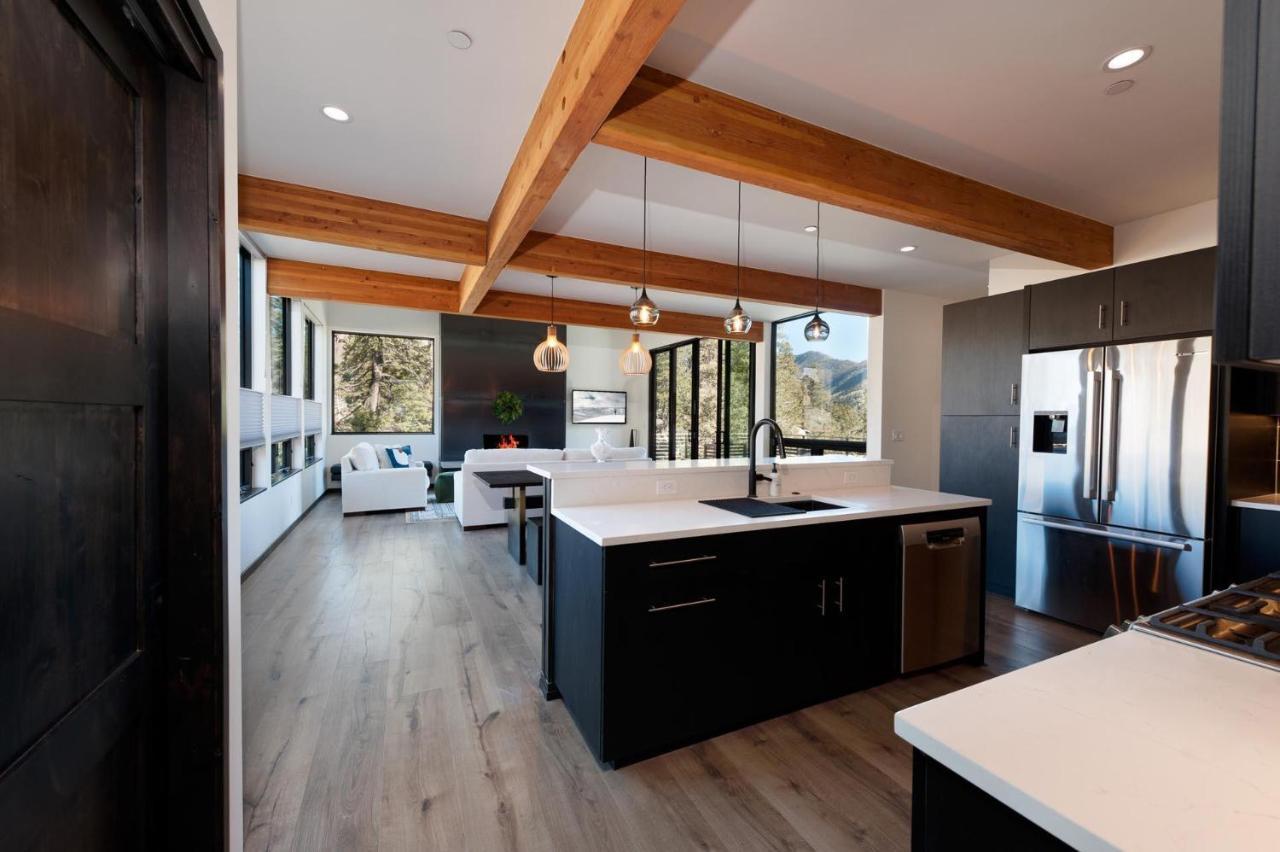 Twilight - 210 Tacoma Drive