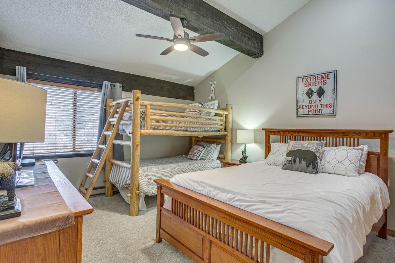 Colorado Escape With Pool Access And Mountain Views! Apartment