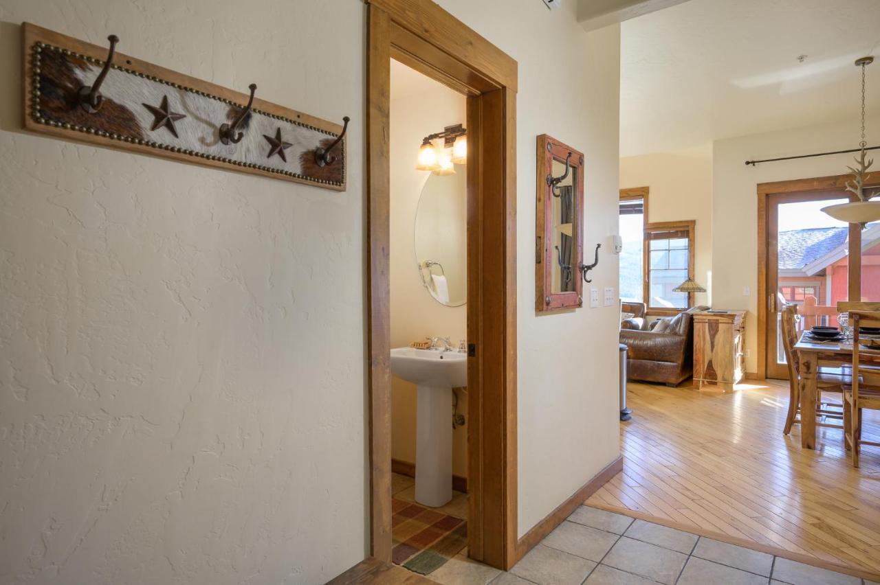 Luxury 1415 / Hot Tub / Great Views / Price - $500 Free Activities Daily