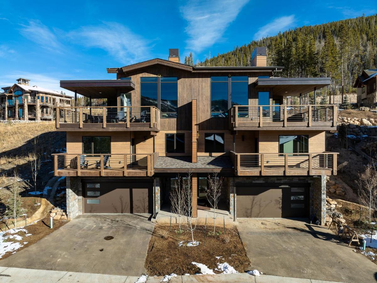 New Luxury 502 Next To / Hot Tub & Views / Price - $500 Free Activities Daily