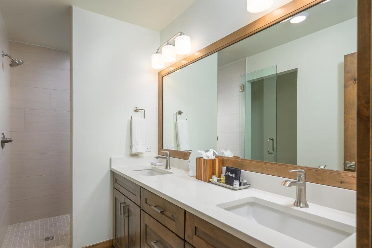 New Luxury 502 Next To / Hot Tub & Views / Price - $500 Free Activities Daily Holiday home Winter Park