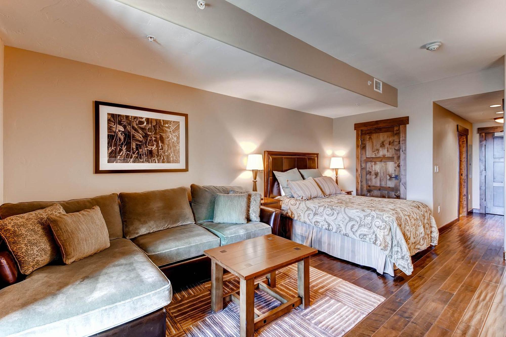Trailhead Apartment