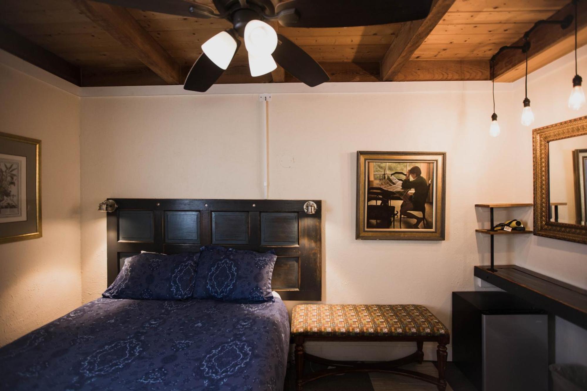 The Viking - Downtown Colorado Hotel 2*