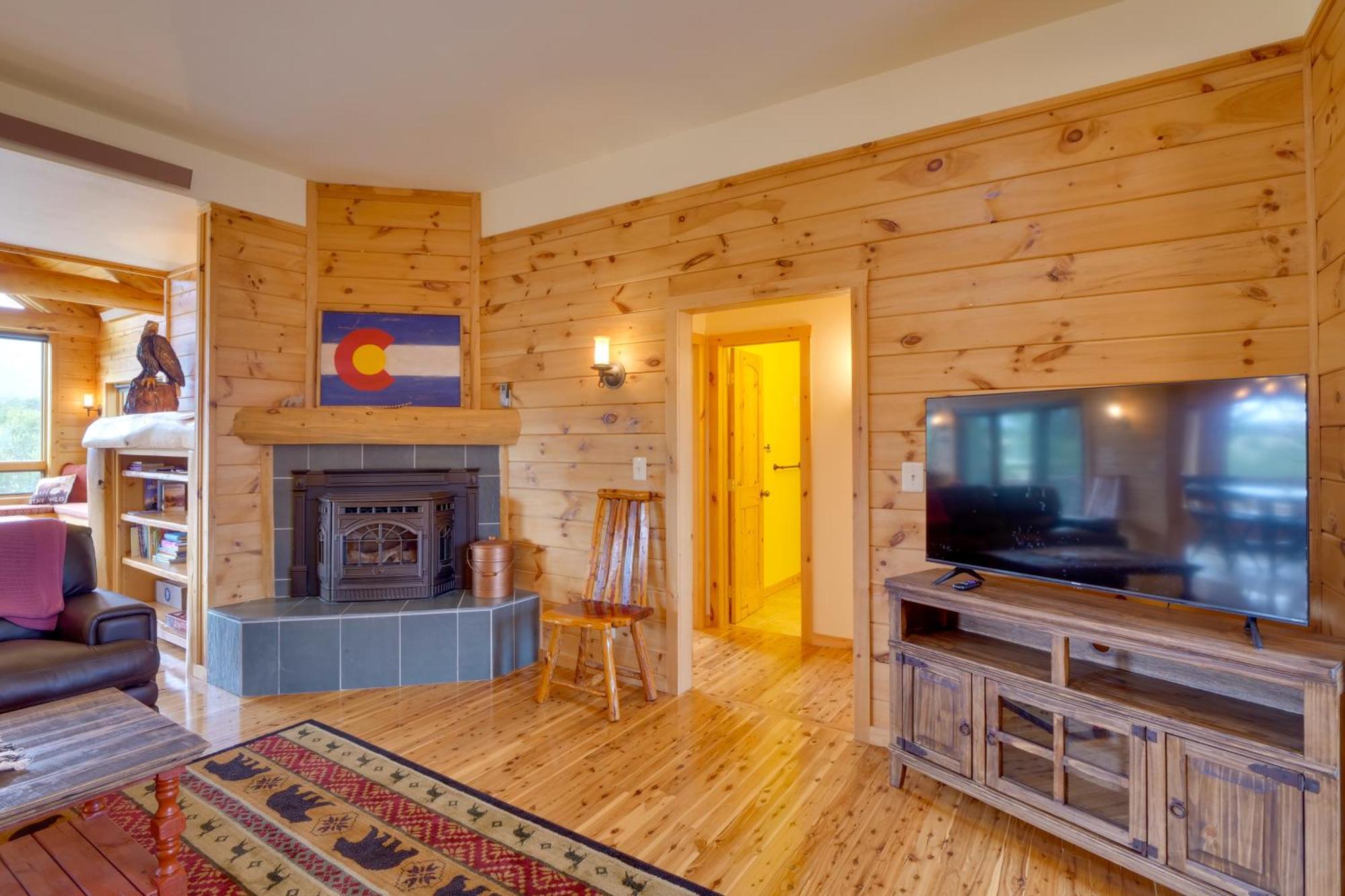 Holiday home The Fox Den 360 Mtn View And On-site Hiking! *
