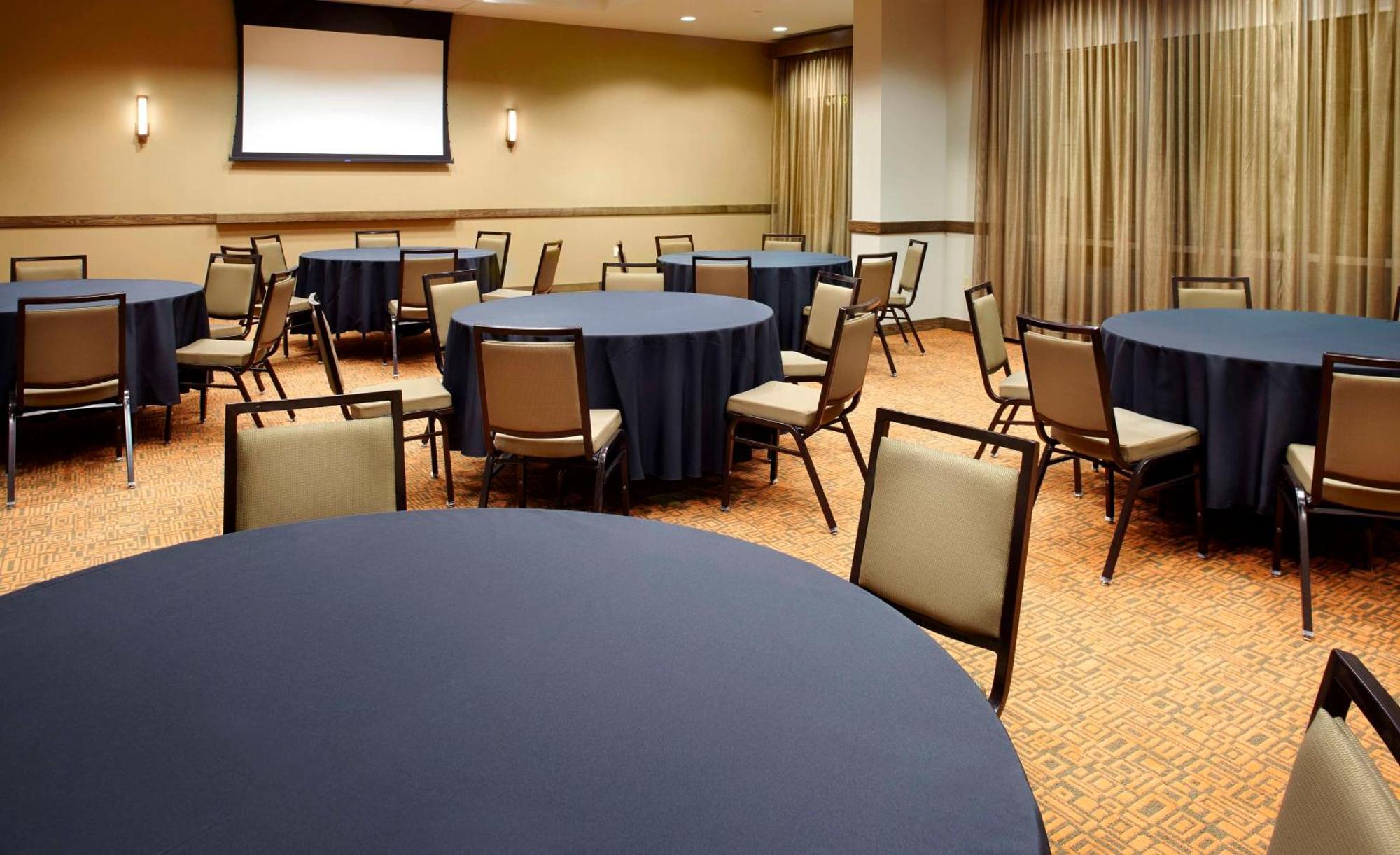 Hyatt House Denver Belmar