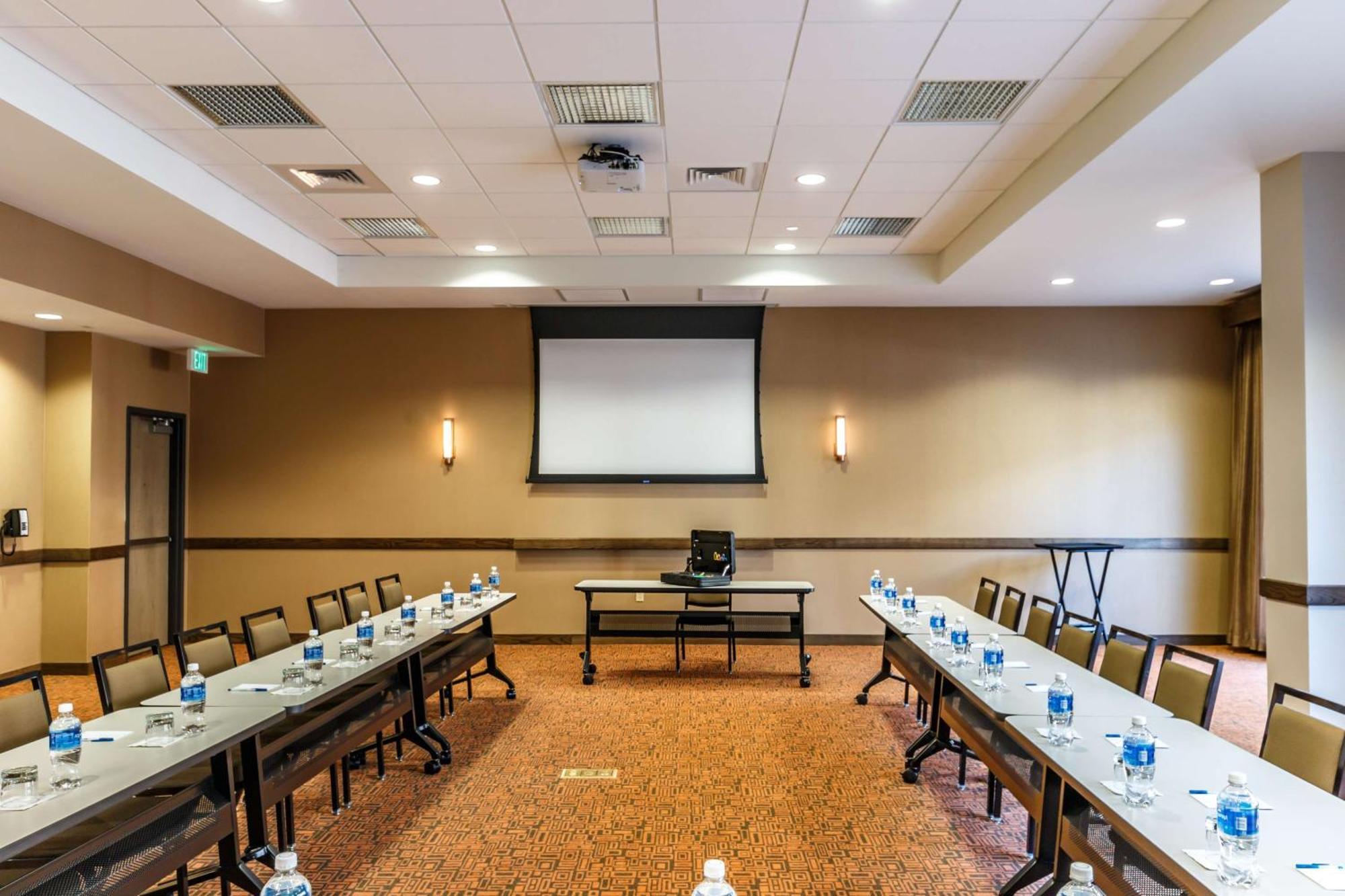 Hyatt House Denver Belmar Hotel Lakewood