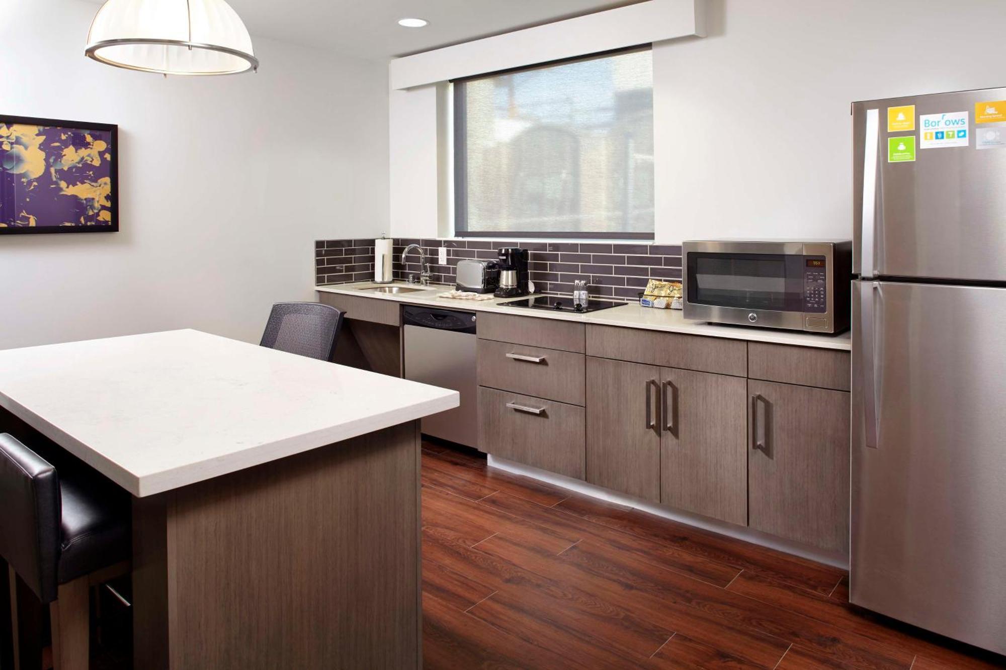 Hyatt House Denver Belmar