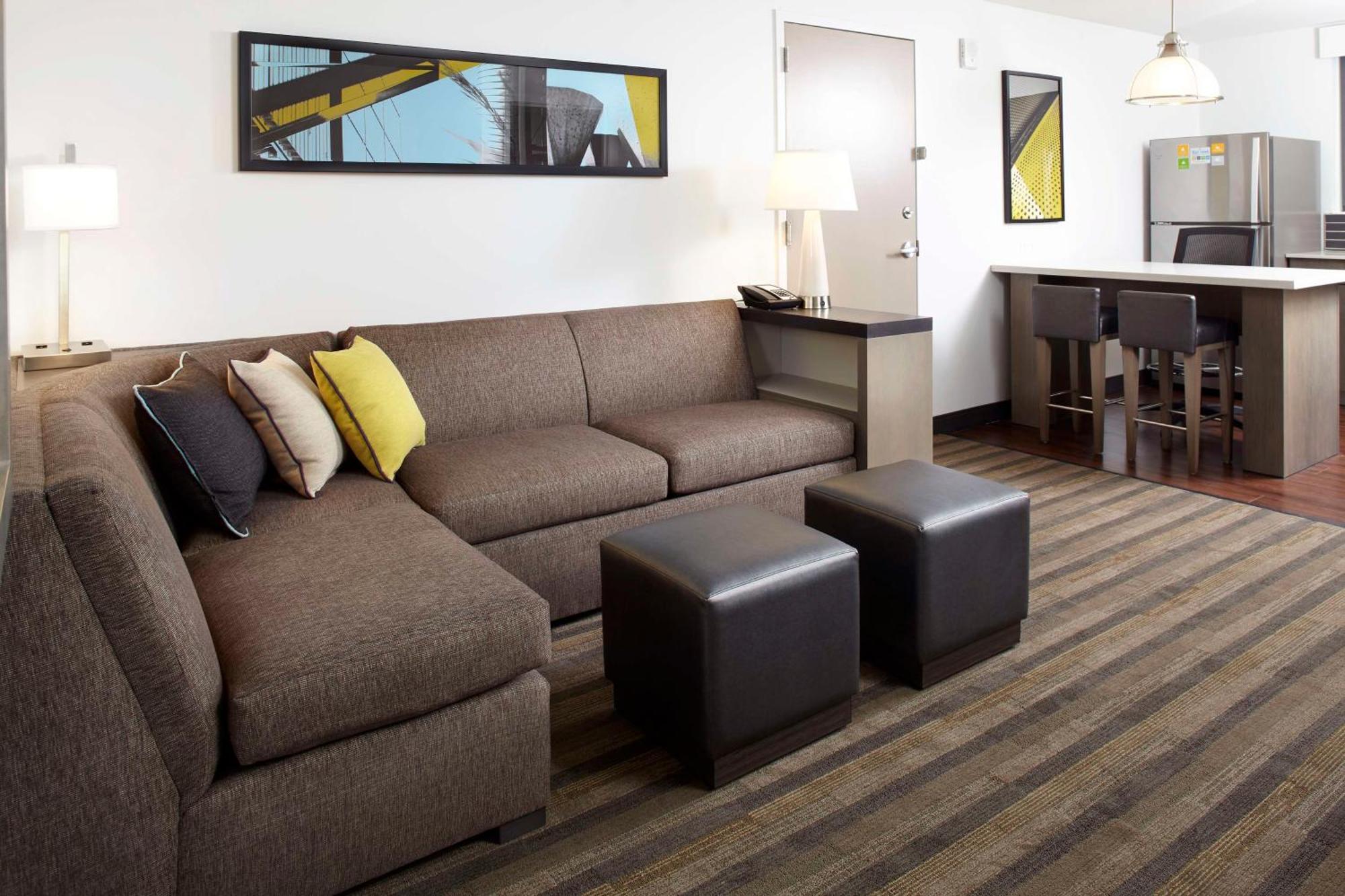 Hyatt House Denver Belmar Hotel