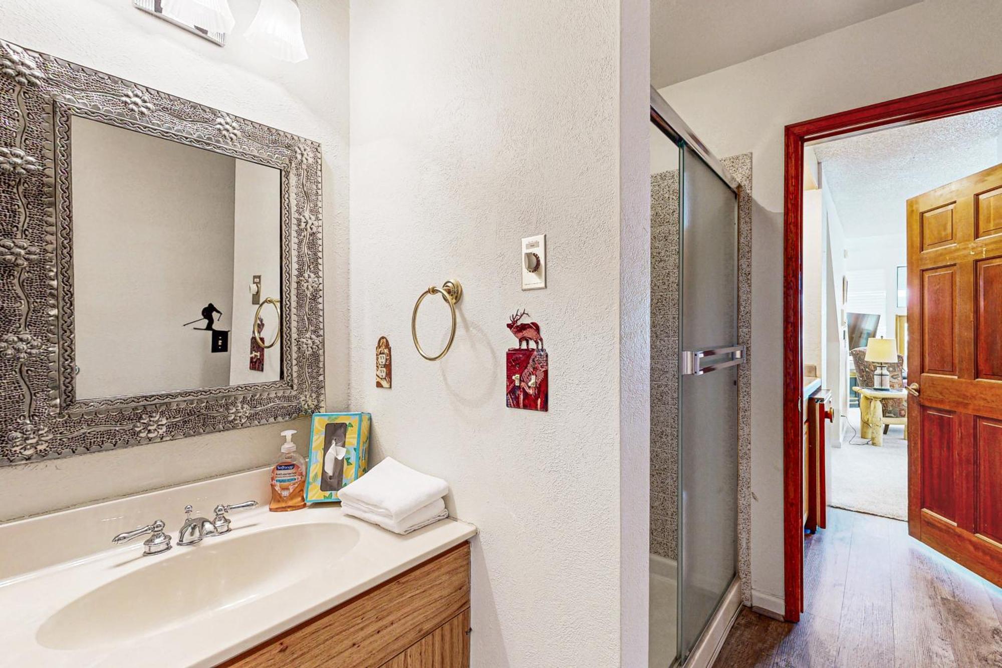 4 Bed 4 Bath In Fraser