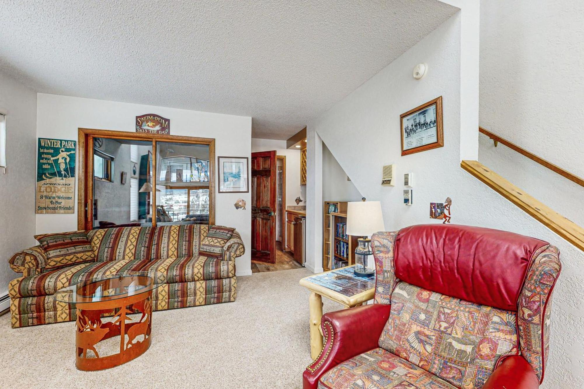 4 Bed 4 Bath In Fraser