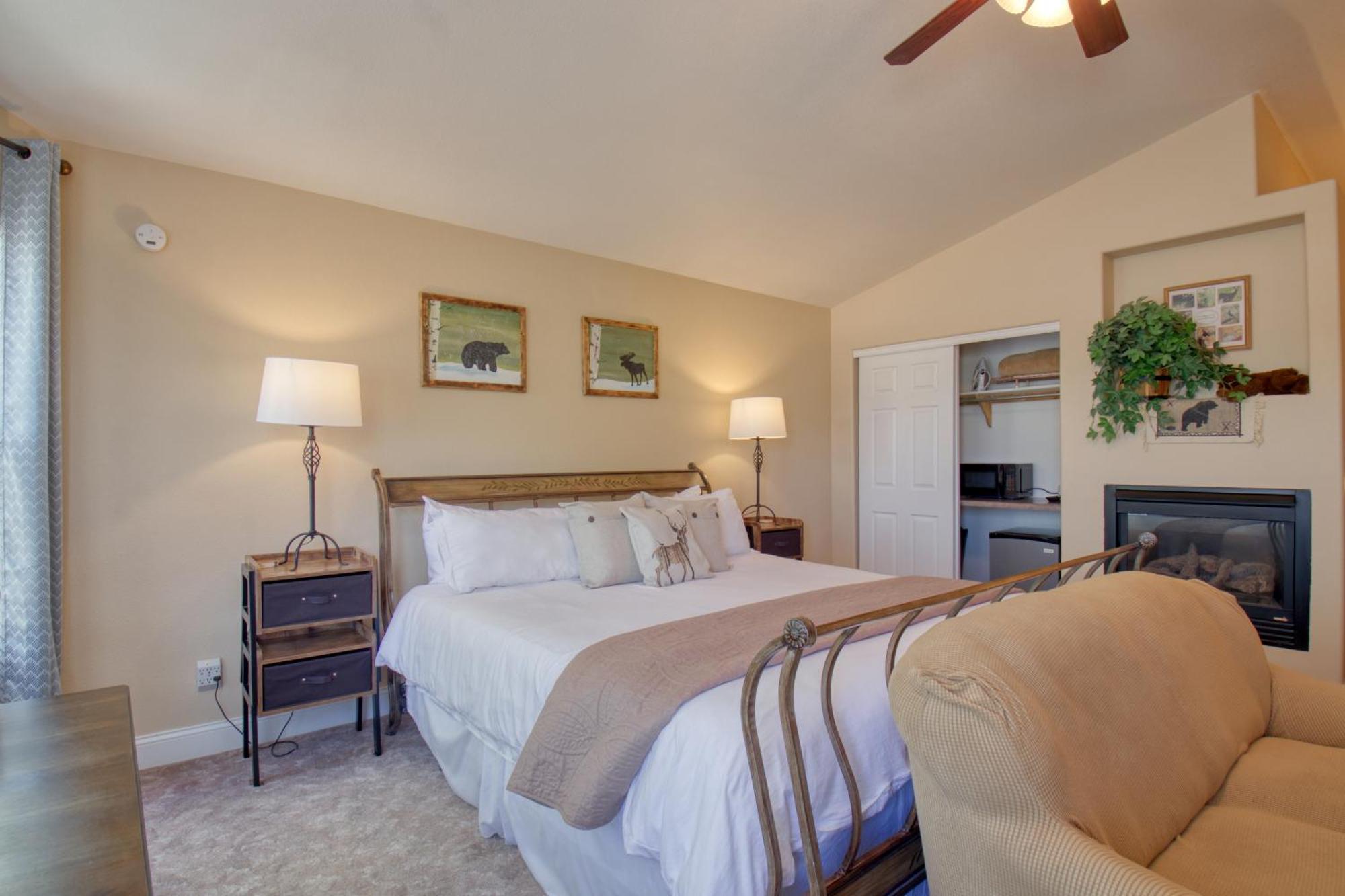 Bed & Breakfast Castle Creek Manor *