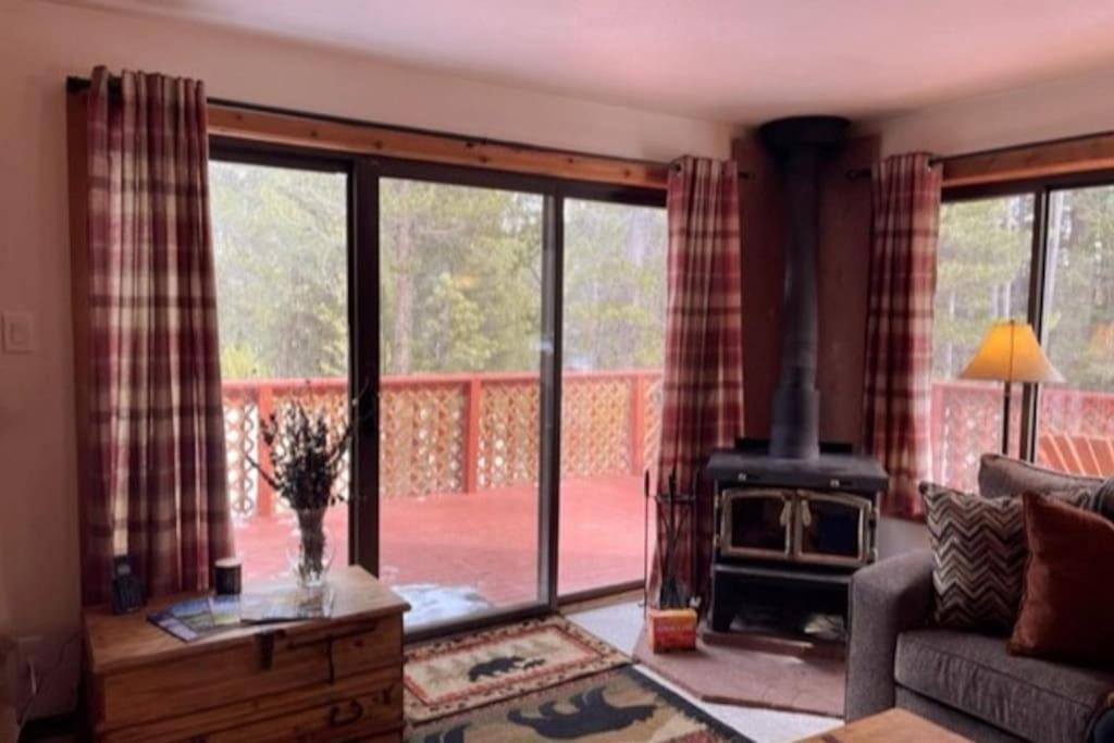 Holiday home Shady Pines- Cozy Mountain Retreat