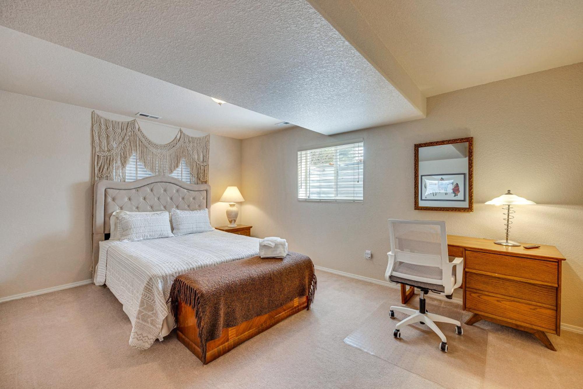 Holiday home Large Colorado Springs With View Of Pikes Peak! Pikeview