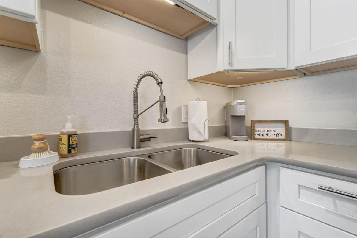 Coyote - Pet-friendly Downtown Mountain View *