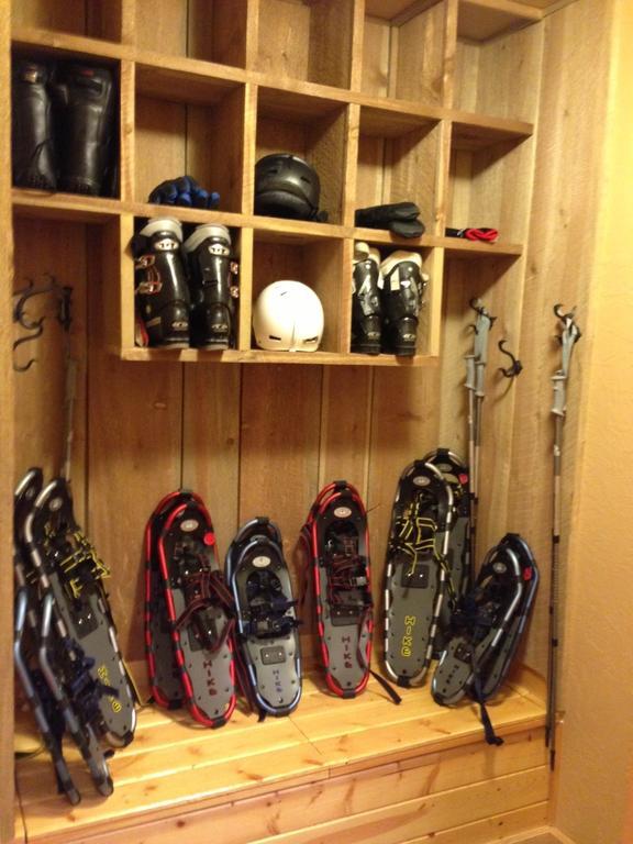 Snowshoe Retreat