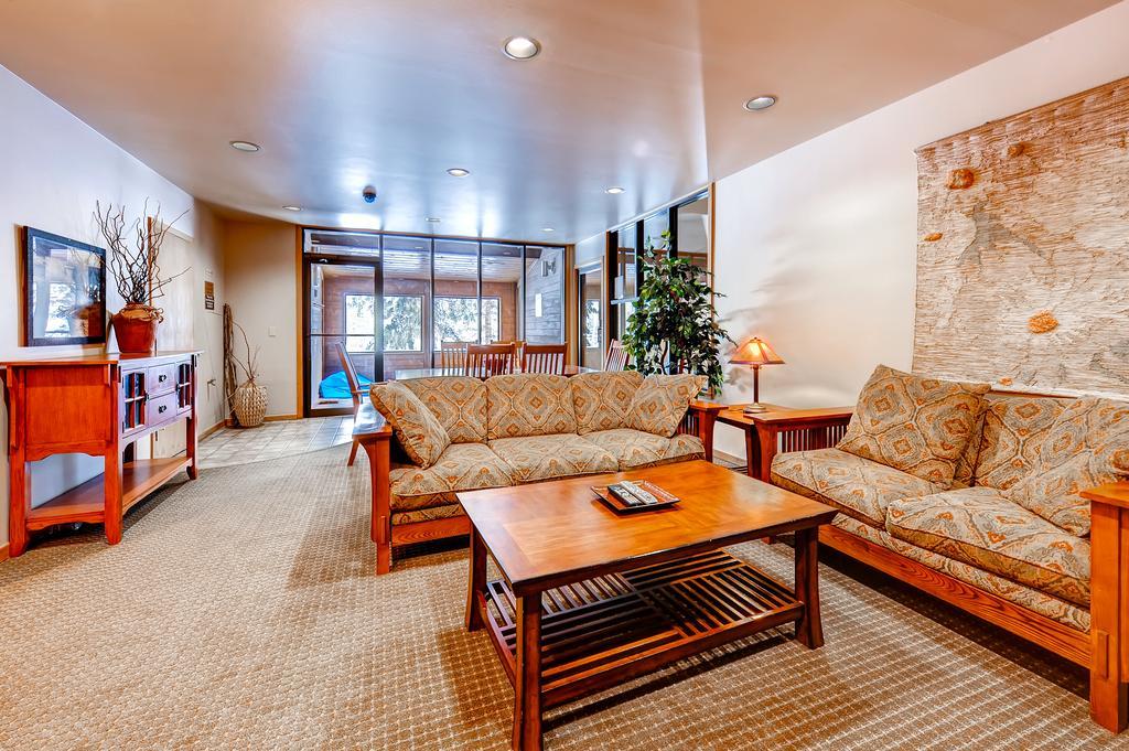 Studio 318 In Historic At Cedars Apartment