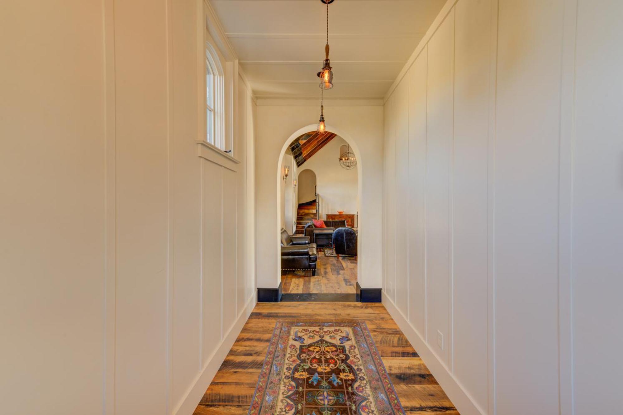 South Main Residences By Surf