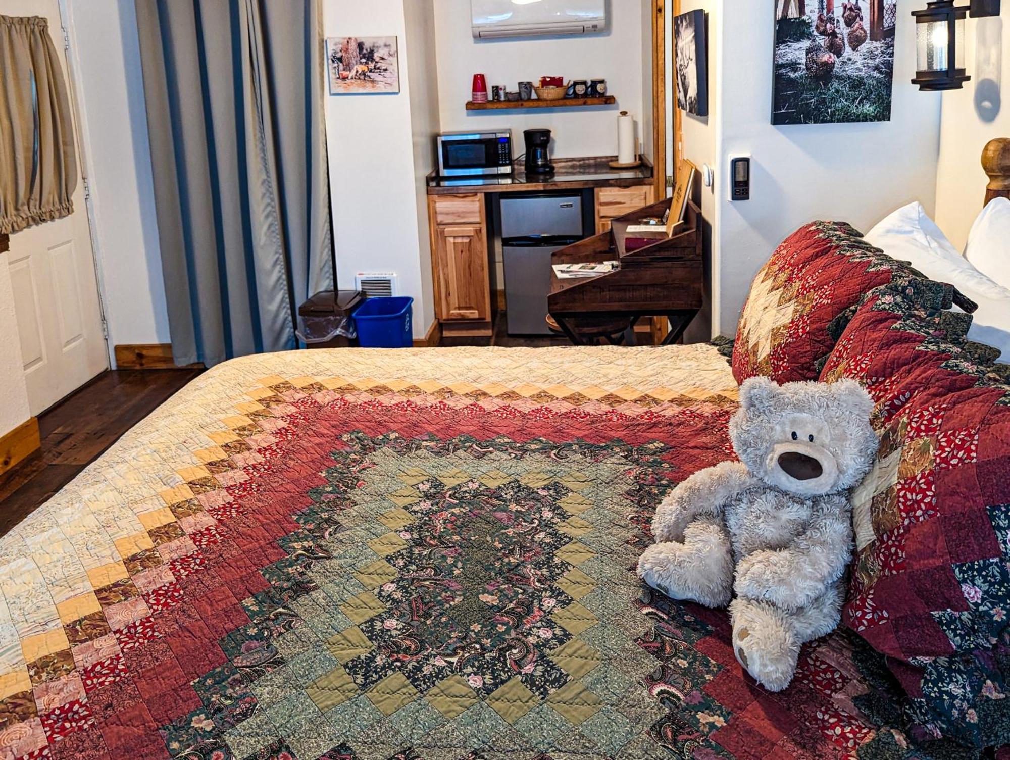 Alpen Way Mountain Lodge