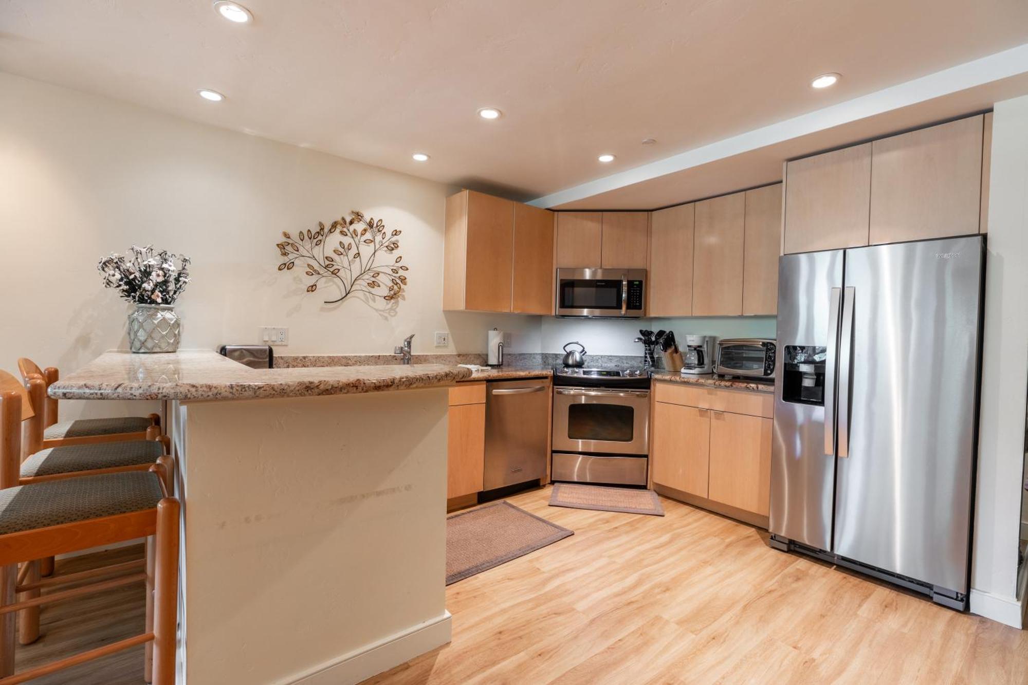 Northwood's Ski-in Ski-out By Realty