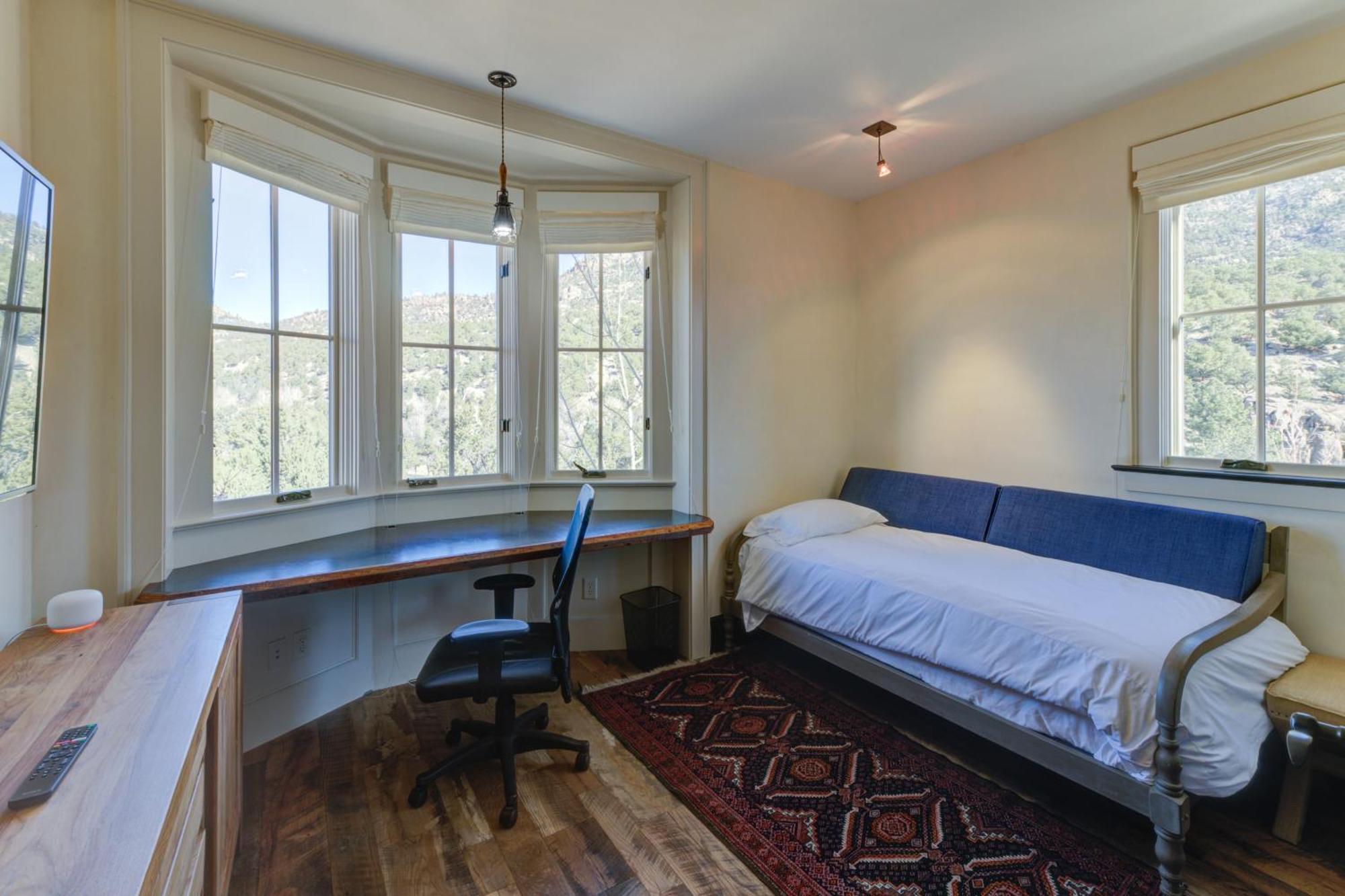 South Main Residences By Surf